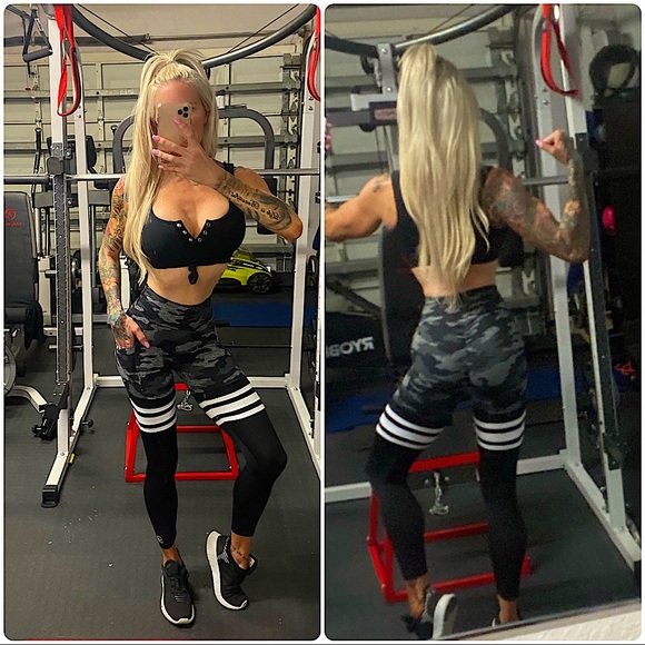 Bombshell tights - Picture 2 of 4